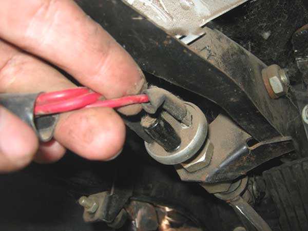 Chevrolet lanos: проверка и замена подрулевых переключателей - электрооборудование - руководство по ремонту, обслуживанию, эксплуатации автомобиля chevrolet lanos