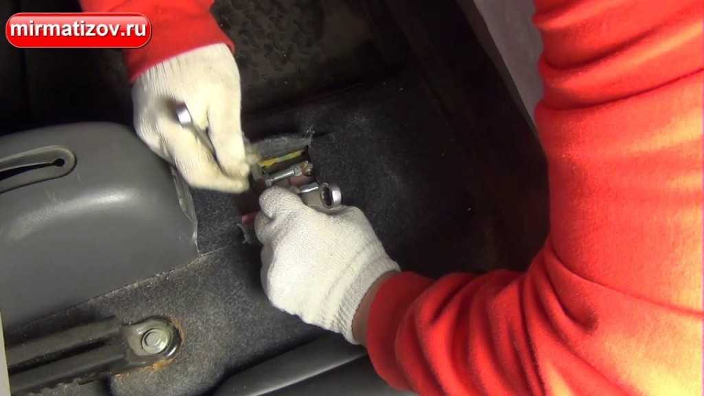 Замена задних тормозных колодок на автомобиле daewoo matiz - замена колодок на матизе, колодки тормозные задние матиз