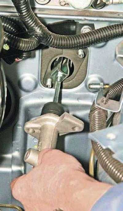 Как прокачать сцепление на шевроле ланос? - автожурнал о ремонте грузовых и легковых авто