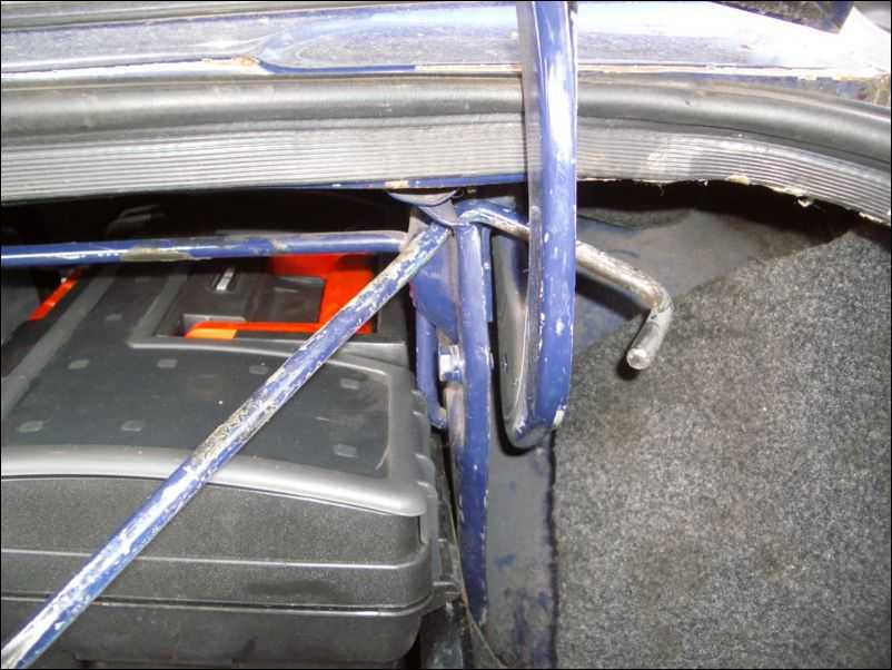 Газовый упор на крышку багажника нексии