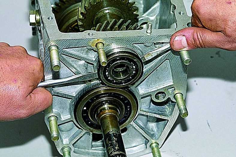 Руководство по ремонту daewoo matiz (дэу матиз) 1997 г.в. 4.2.4 снятие и установка коробки передач